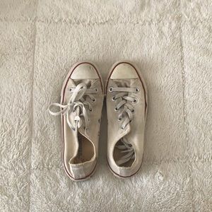 White converse